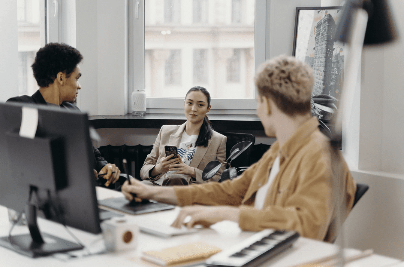 Knowing Self Knowing Others - Self Aware Leadership Home 4